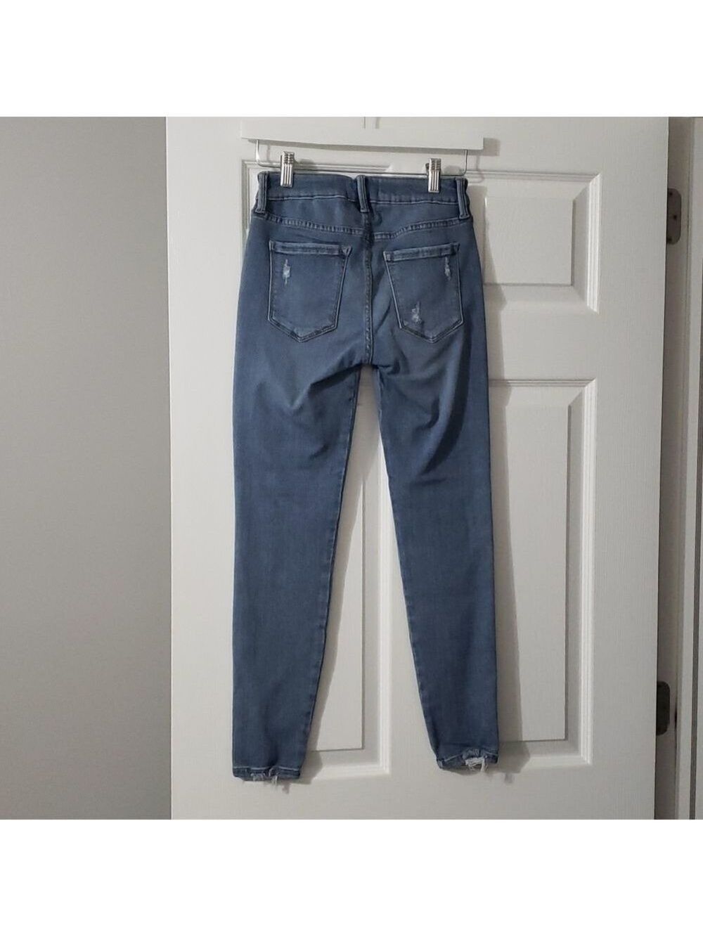 Jeans - Picture 3 of 7